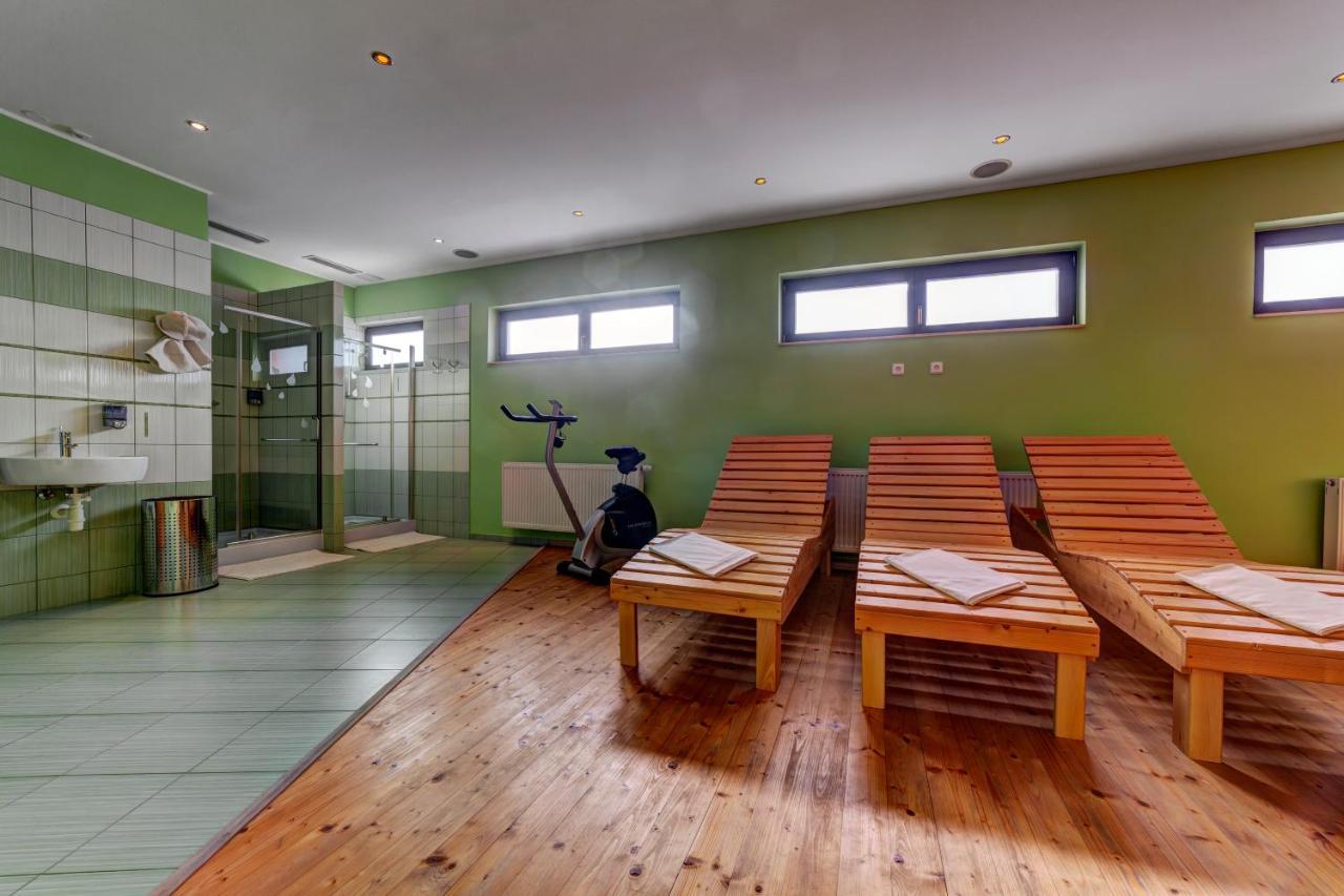 Apartmanovy Dom Slniecko Žiar Dış mekan fotoğraf