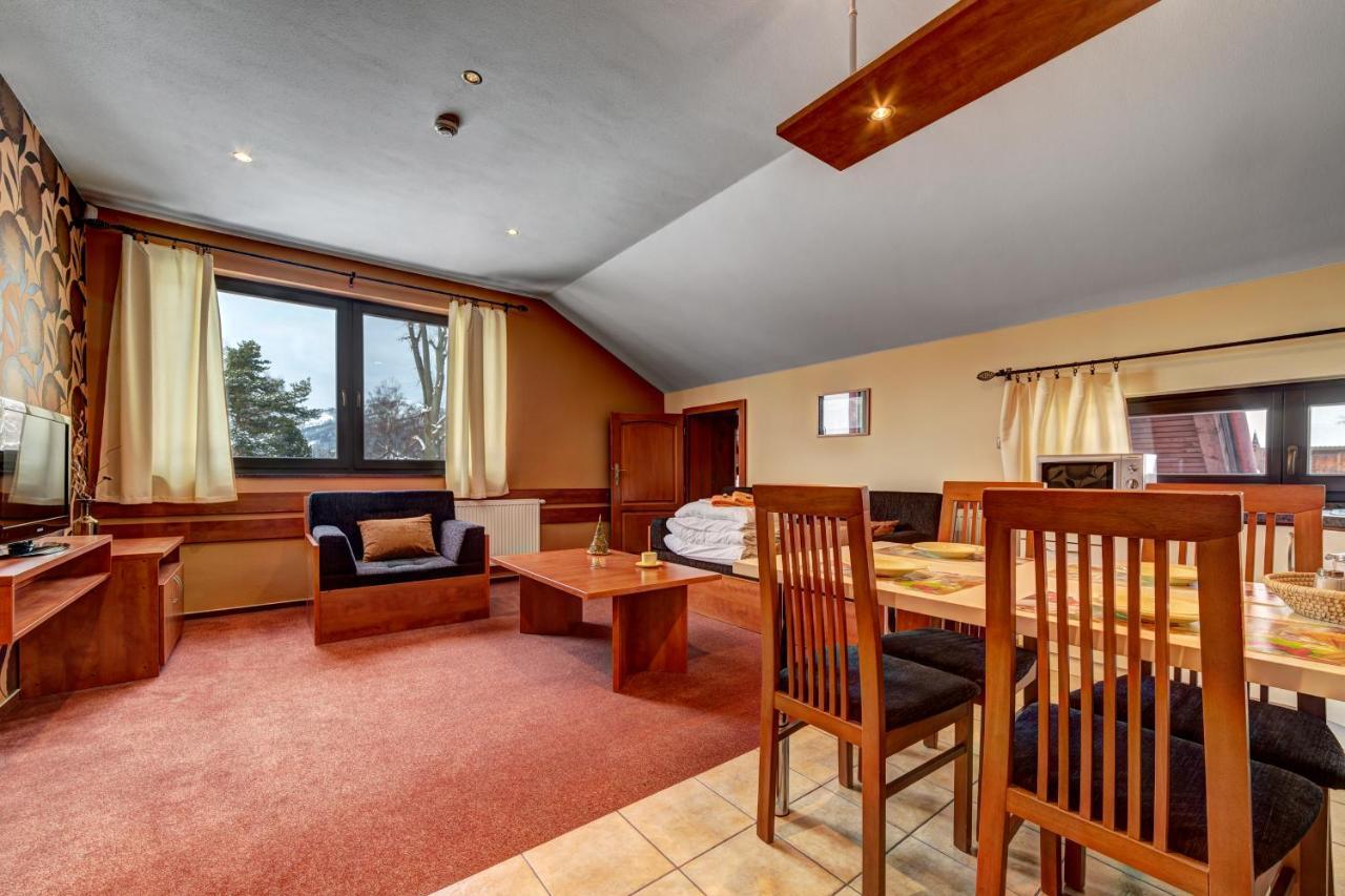 Apartmanovy Dom Slniecko Žiar Dış mekan fotoğraf